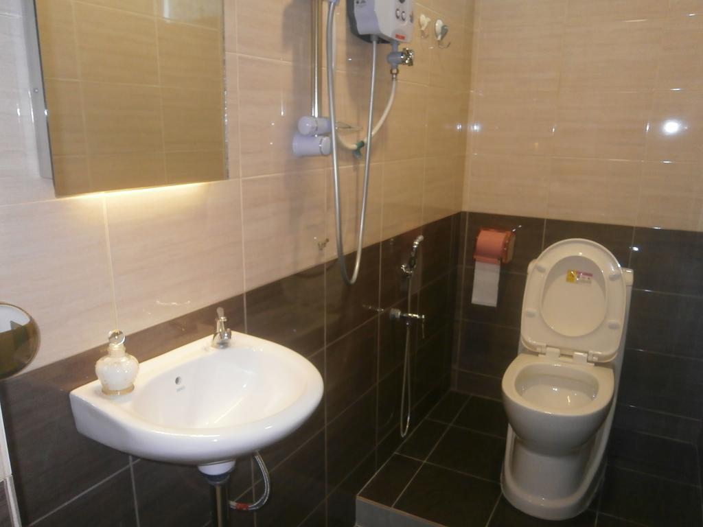 Kampong Darat Tanah Puteh F.M Guesthouse מראה חיצוני תמונה